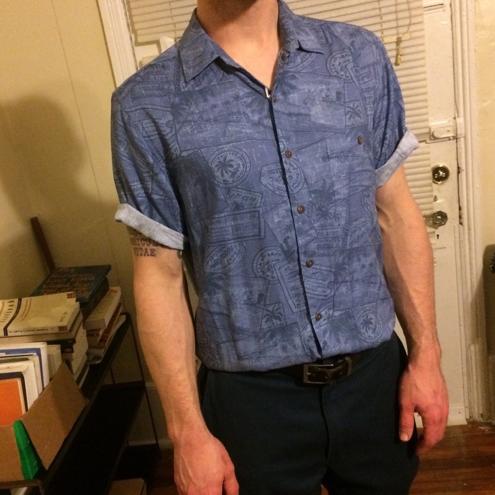 Vintage Art Print Vacation Shirt by Batik Bay NWT
